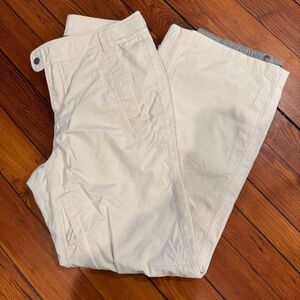 Woman’s White Columbia Titanium Snow Pants